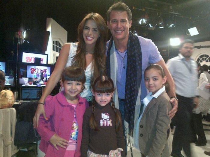 252645_10150913592853683_208875137_n