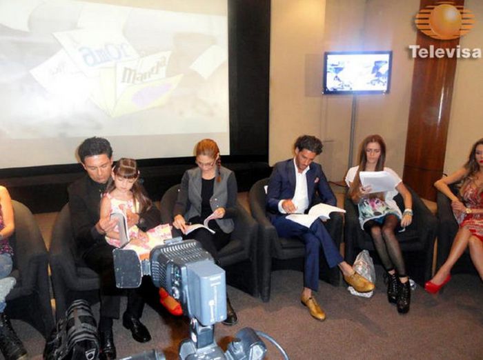 395898_10150985083258683_993845467_n