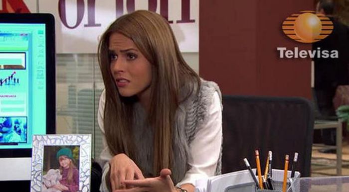 559032_10151136402333683_915569075_n