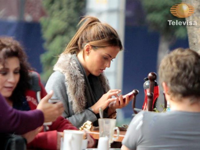 600498_10151279436788683_445664235_n