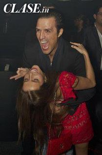 480424_10151077130268683_377490667_n