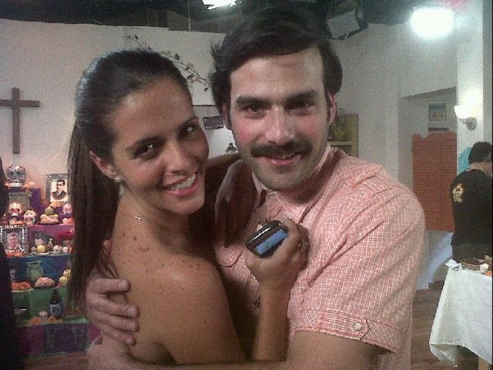 317440_10150326530828683_510221990_n