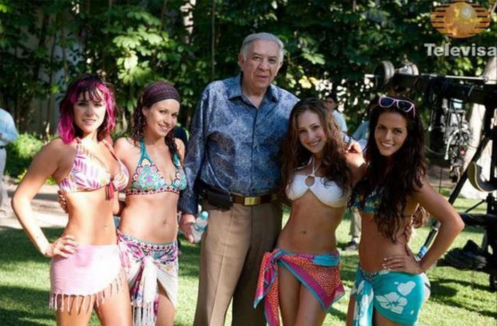 384743_10150373423908683_1642144732_n