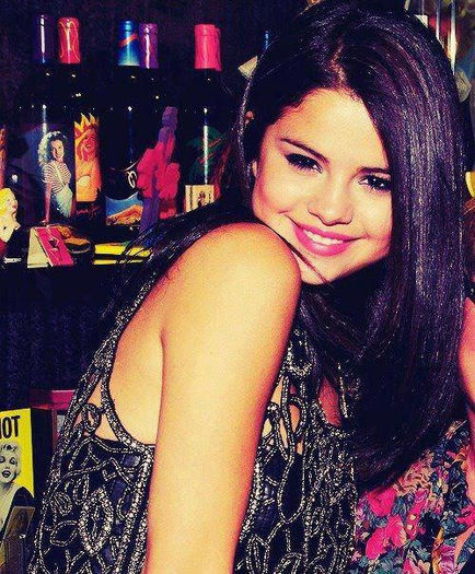 525430_368622863246970_1809430064_n