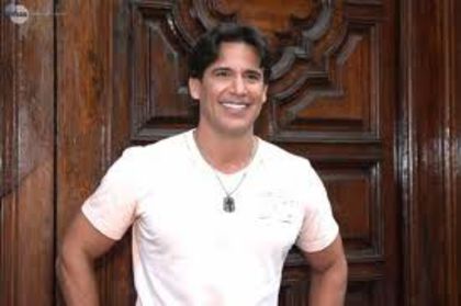 images (56) - Jorge Aravena
