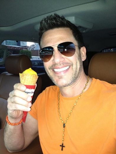 66439_417571511656574_1228145391_n