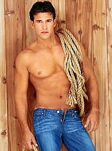 389924_195407970539597_891131966_n