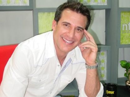 399318_218308864916174_1211664833_n