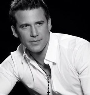 425717_249760765104317_848305671_n