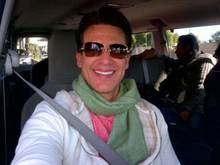 388805_227101920703535_616020438_n