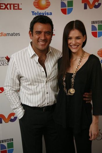46966_115852875137228_2466164_n - Kika Edgar