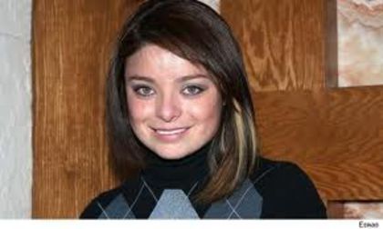 images (8) - Violet Isfel