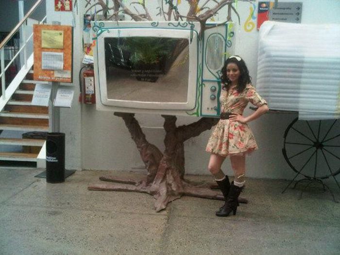 264209_143196922492954_1648571036_n