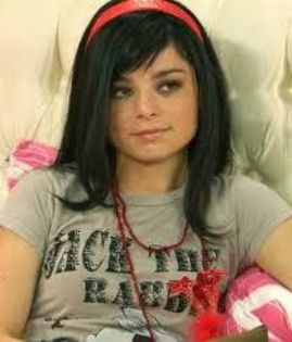 166898_196713763732990_1832374856_n