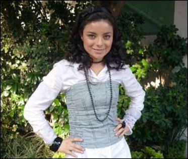 284500_167566553314378_7839611_n