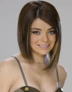 318143_331835300220835_106836367_n - Violet Isfel
