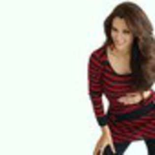 ninel-conde-435600l-thumbnail_gallery