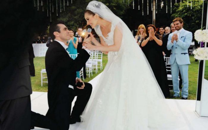 jorgesalinas-elizabethalvarez-600x376