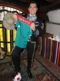 183772_459544240733888_1811559460_n