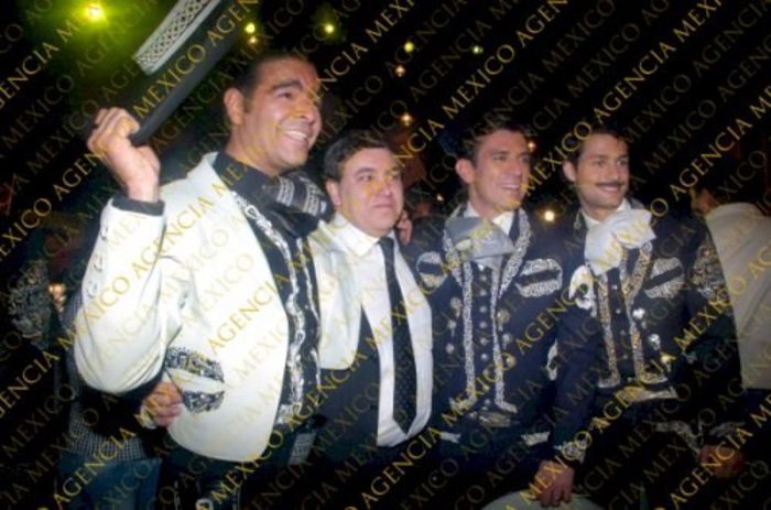 377553_485446641476981_2086903888_n