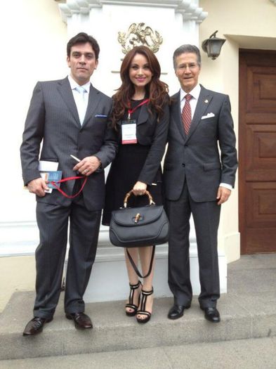 562898_450613841626928_2106892013_n