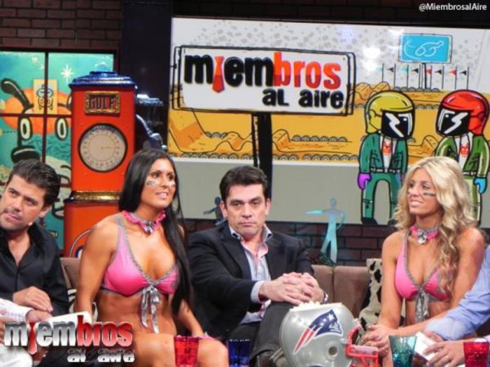 405086_414538891901090_863613863_n