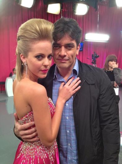 522012_404351809586465_1496197471_n