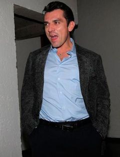 552936_436051993083113_208713805_n