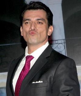 553577_429411710413808_1556275644_n