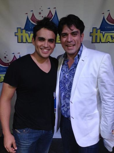 600122_426971140657865_710471397_n