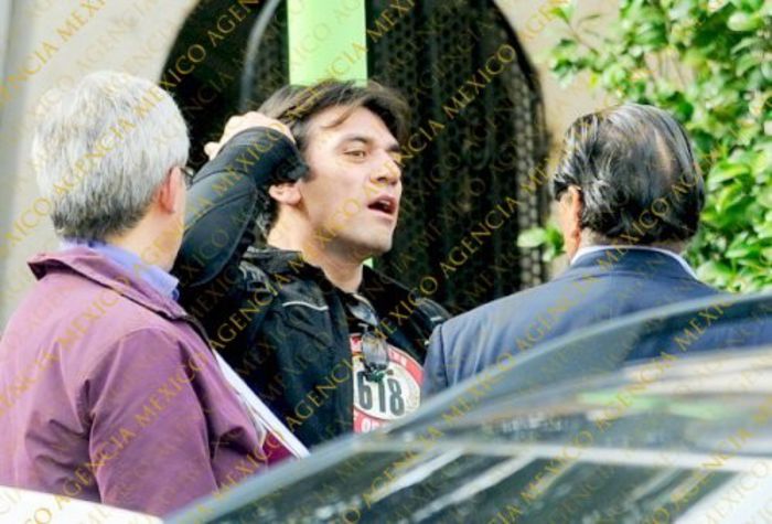 283654_453462751342037_254342771_n