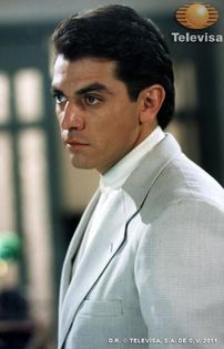 417689_371049386250041_1408738020_n