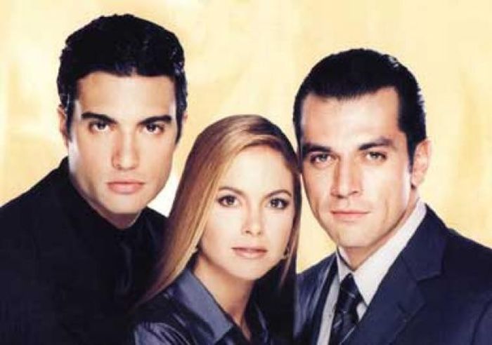 425259_371057832915863_167778811_n