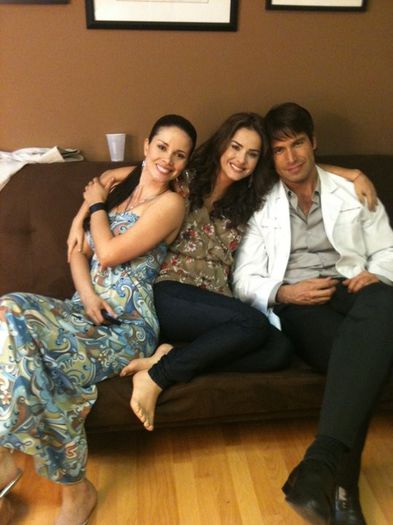 163447_488633589695_3492784_n - Danna Garcia