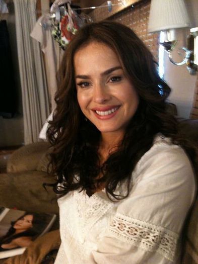 165182_488633449695_7755352_n - Danna Garcia