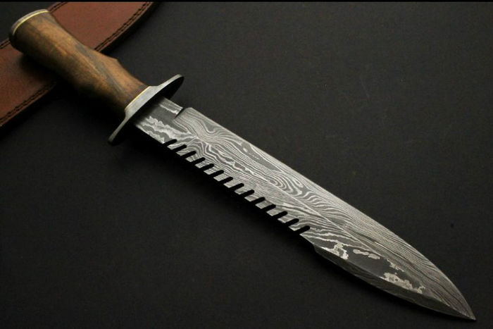 Cutit de vanatoare_35 de cm = 615 lei