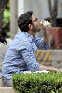 166737_499253293464580_441115247_n