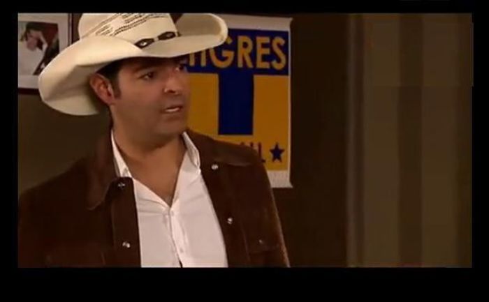 563420_485272421529334_1031390528_n