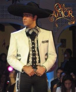 285720_428768963846347_1003576766_n