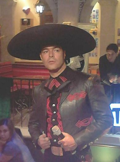 392979_436353646421212_1286807615_n