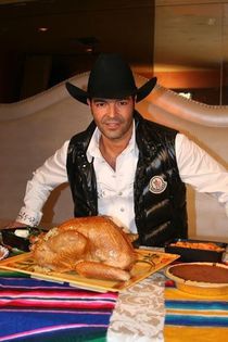 598593_441123539277556_1226470950_n