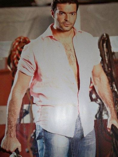 320480_425502340839676_1952298219_n