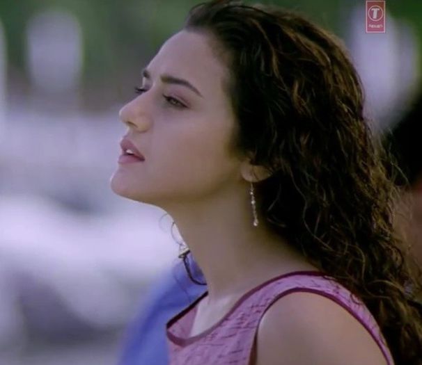 BSPlayerCaps15366015 - Preity Zinta 07