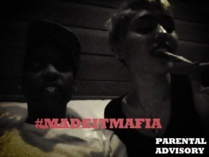 normal_20130416_BIBND1ICAAMxjhU