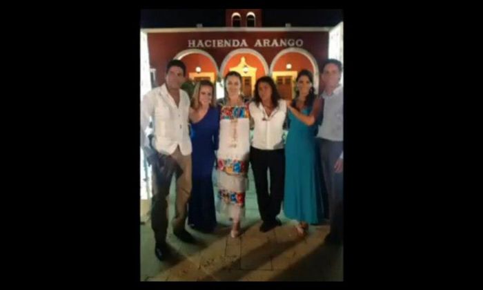 314161_522039567810338_1059012624_n