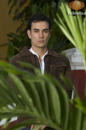 conoce-a-damian-arango_CN0H6153-5cdec2c0-a3fa-102f-8247-0019b9d5c8df - Abismo de Pasion