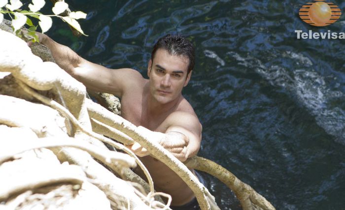 conoce-a-damian-arango_CN0H7003-644d2c36-a3fa-102f-8247-0019b9d5c8df - Abismo de Pasion