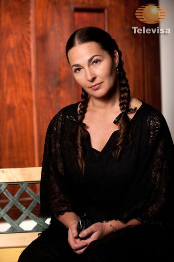 La-triste-infancia-de-Elisa__RRO3144-dc548b54-ae0c-102f-a9e6-0019b9d5c8df - Abismo de Pasion