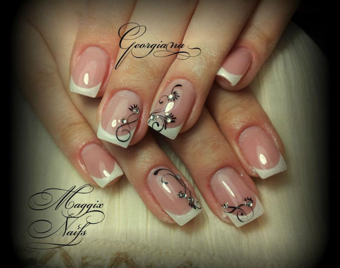 526417_511048035599627_1520419487_n