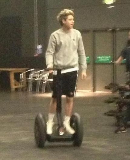 1D - 00 Poze One Direction rare 03